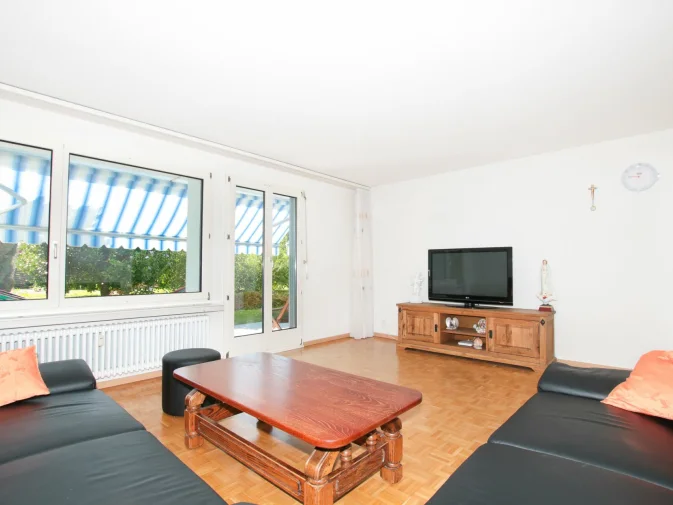 ff5cfbd57a5fb9155f648cd42f4fdb76